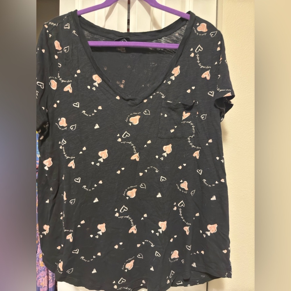 Torrid heart t-shirt size 2